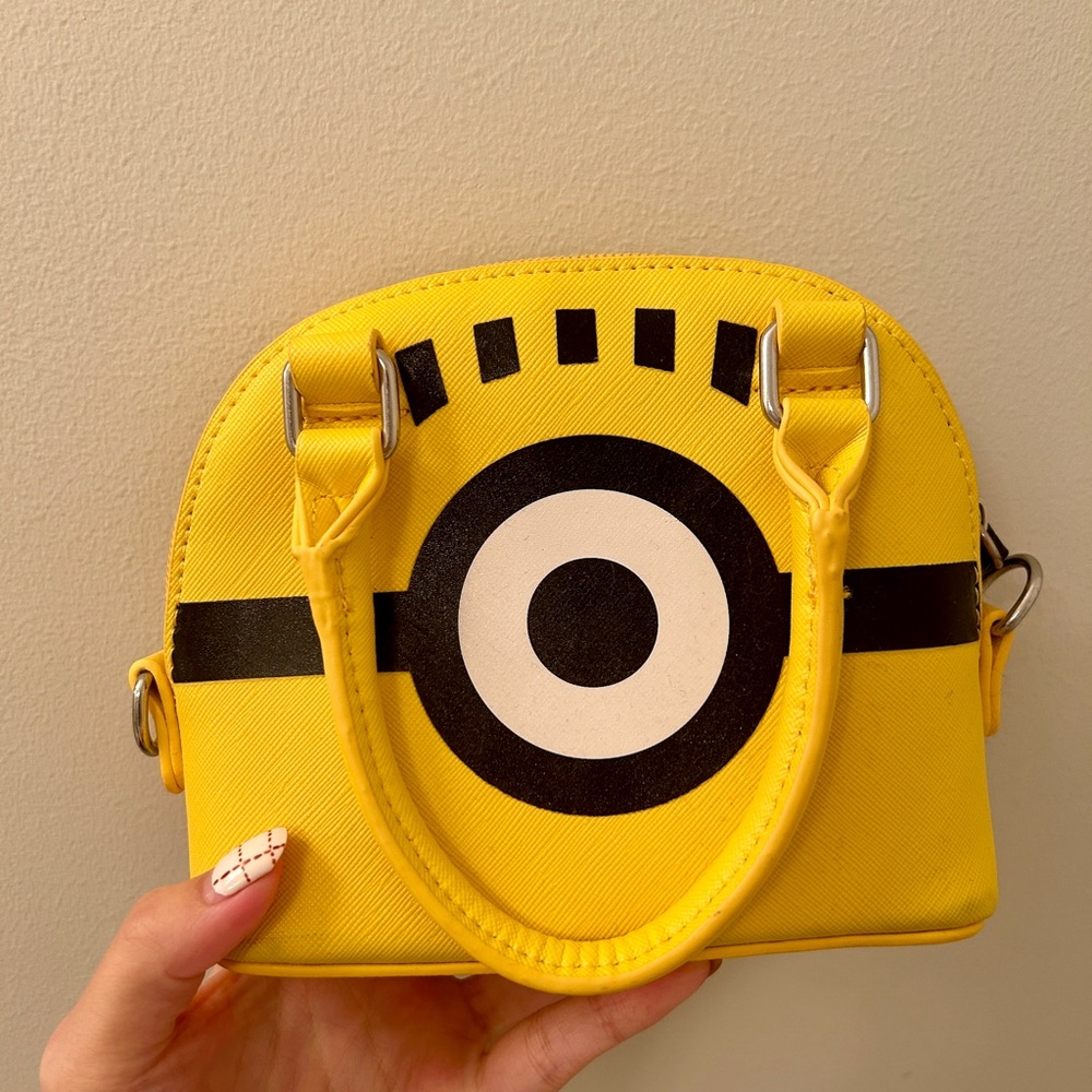 Minions crossbody bag